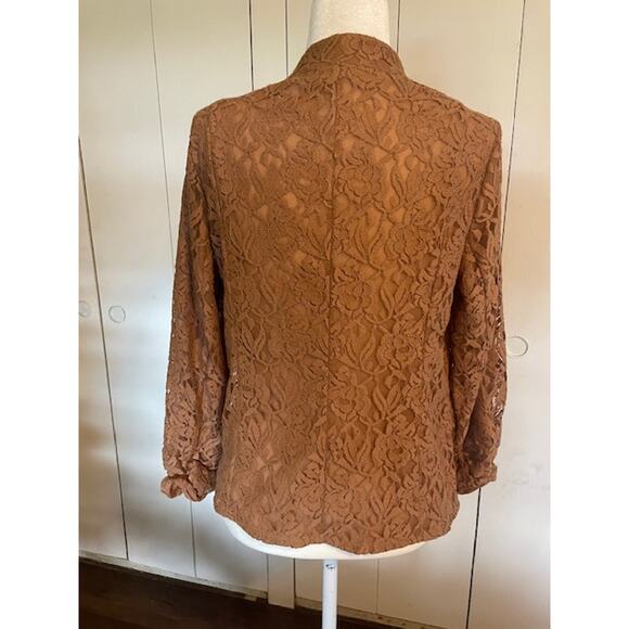 Chico's Lace Open Front Cardigan Jacket Light Brown Measures to Size Medium - Picture 3 of 5